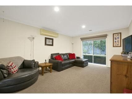 7 Allchin Avenue, MORNINGTON, Mornington - Thumbnail 5