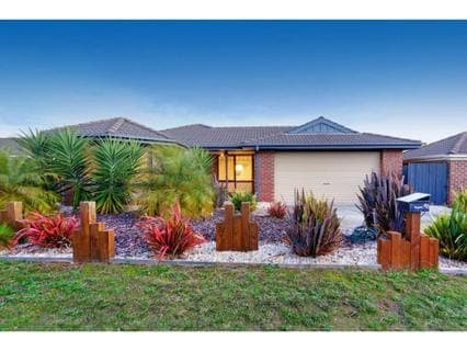 42 Caversham Drive, MORNINGTON, Mornington - Image 1