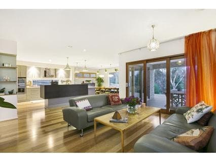 7 Waterview Drive, MOUNT MARTHA, Mount Martha - Thumbnail 2