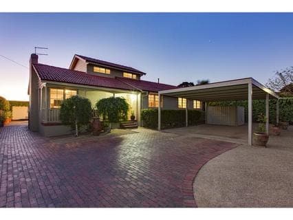22 Amelia Avenue, MORNINGTON, Mornington - Image 1