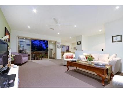 2/83 Venice Street, MORNINGTON, Mornington - Thumbnail 3