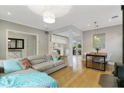 46 Mincha Street, FRANKSTON, Frankston - Thumbnail 2