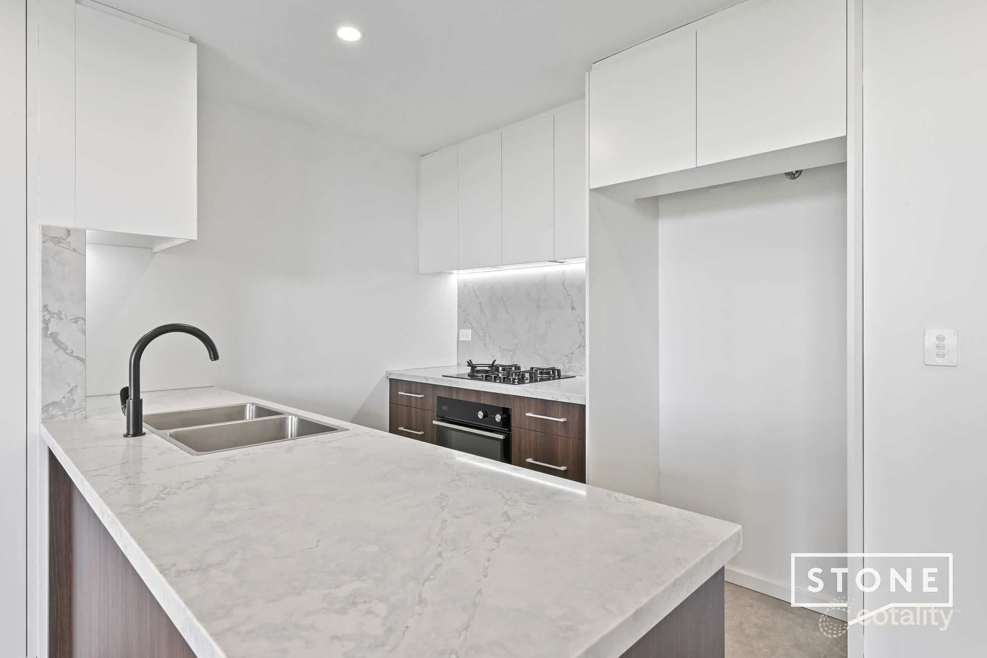 208/39 Post Office Street, Carlingford, Carlingford - Thumbnail 2