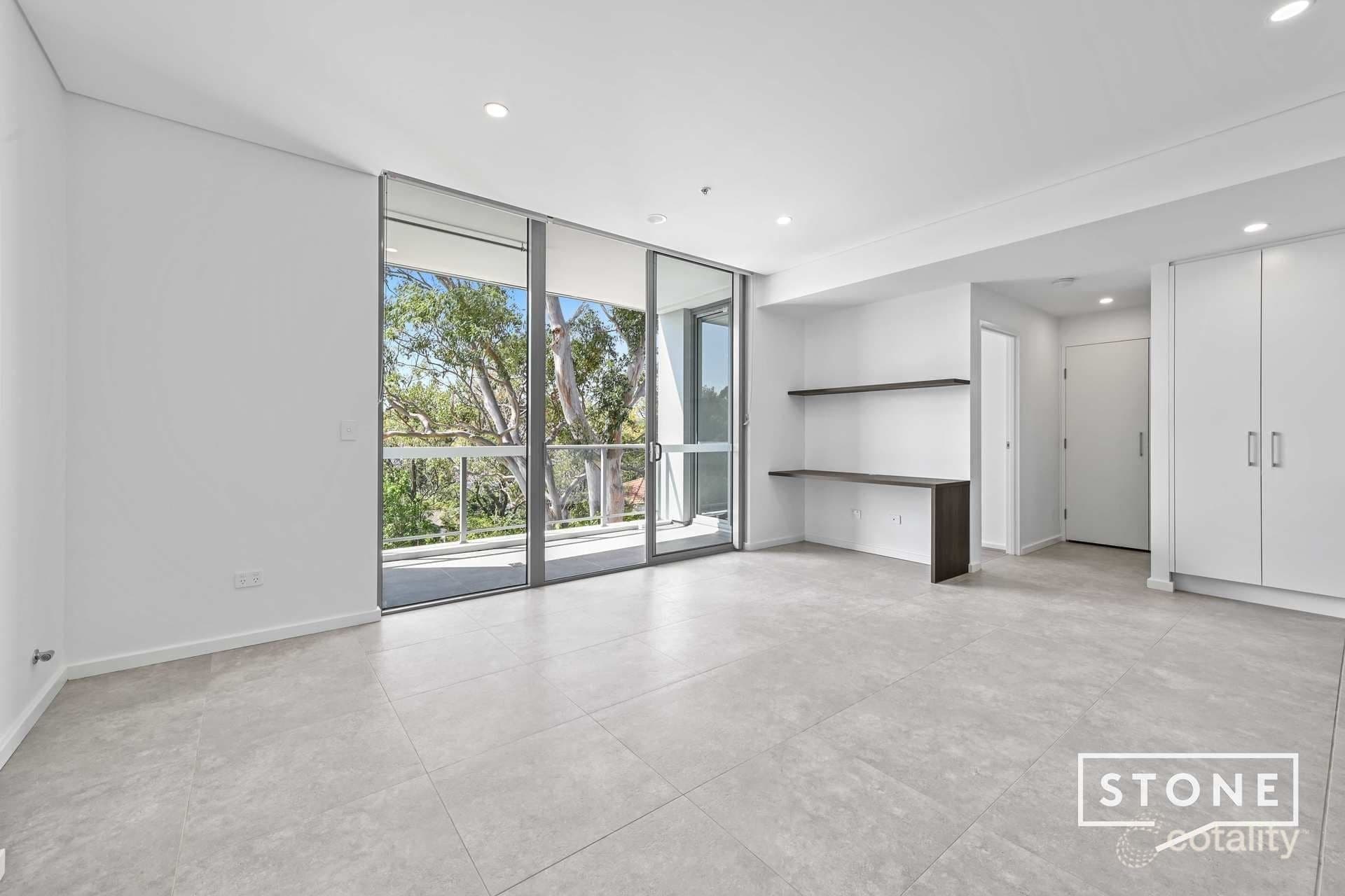 208/39 Post Office Street, Carlingford, Carlingford - Thumbnail 3