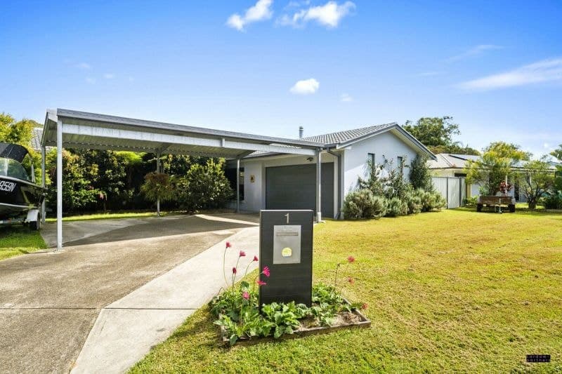 1 Island Place URUNGA NSW, Urunga - Thumbnail 2