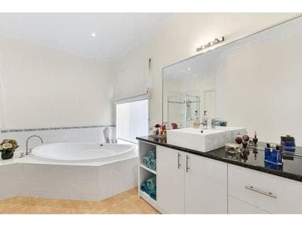 12 Sundew Drive, LANGWARRIN, Langwarrin - Thumbnail 7