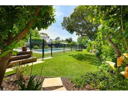 10 Kia Ora Avenue, MOUNT MARTHA, Mount Martha - Thumbnail 2