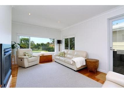 10 Kia Ora Avenue, MOUNT MARTHA, Mount Martha - Thumbnail 5