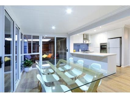28 Yarrabin Drive, MOUNT MARTHA, Mount Martha - Thumbnail 3