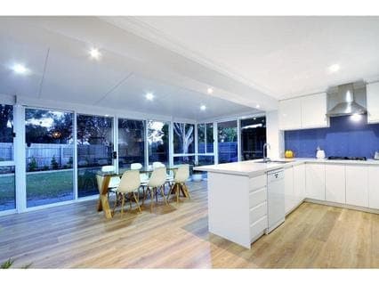 28 Yarrabin Drive, MOUNT MARTHA, Mount Martha - Thumbnail 4