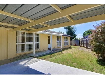 9 Gavan Court, FRANKSTON, Frankston - Thumbnail 2