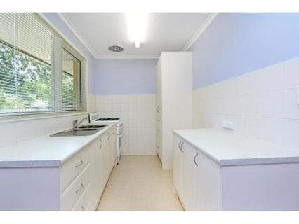 9 Gavan Court, FRANKSTON, Frankston - Thumbnail 3