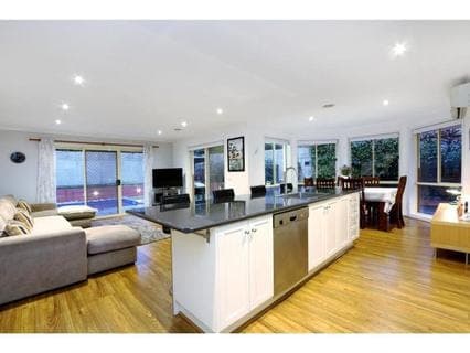 1 Sweetlands Court, MOUNT MARTHA, Mount Martha - Thumbnail 3