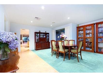 12 Colebrook Court, MORNINGTON, Mornington - Thumbnail 2
