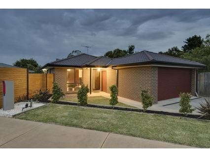 2 Kathleen Crescent, TYABB, Tyabb - Image 1