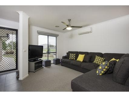 2 Kathleen Crescent, TYABB, Tyabb - Thumbnail 4