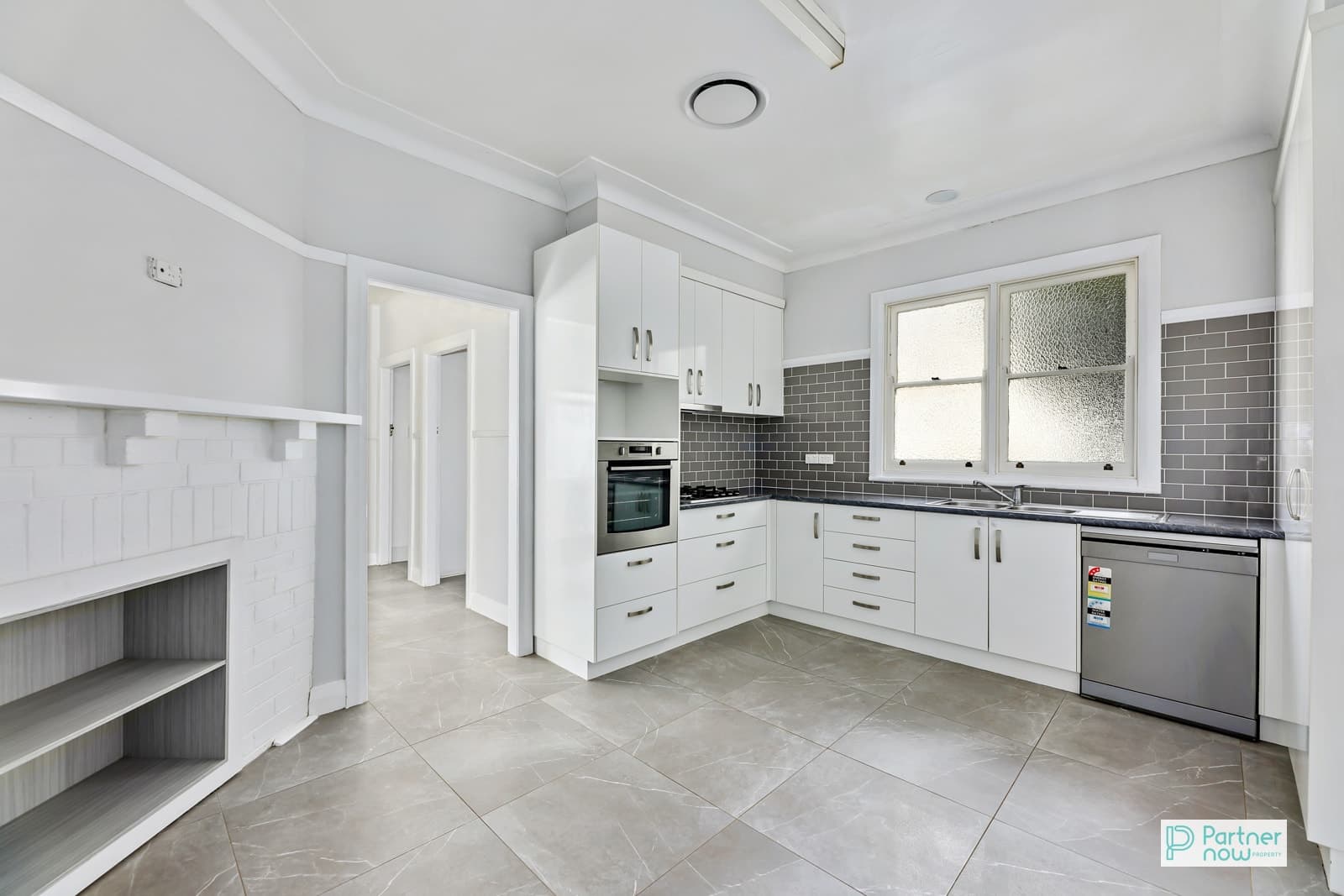110 Upper Street, TAMWORTH NSW 2340, Tamworth - Thumbnail 3