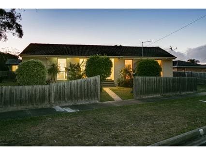 30 Narambi Road, MORNINGTON, Mornington - Thumbnail 2