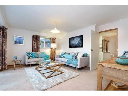 67 Dorothy Crescent, MORNINGTON, Mornington - Thumbnail 2