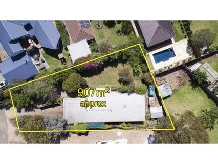 1 Portrush Grove, MORNINGTON, Mornington - Image 1