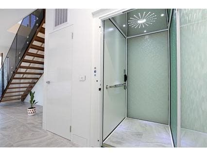 2 Coral Road, MORNINGTON, Mornington - Thumbnail 6