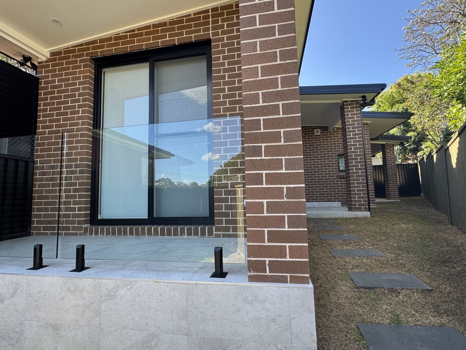 27A/1 Loddon Crescent, Campbelltown, Campbelltown - Thumbnail 2