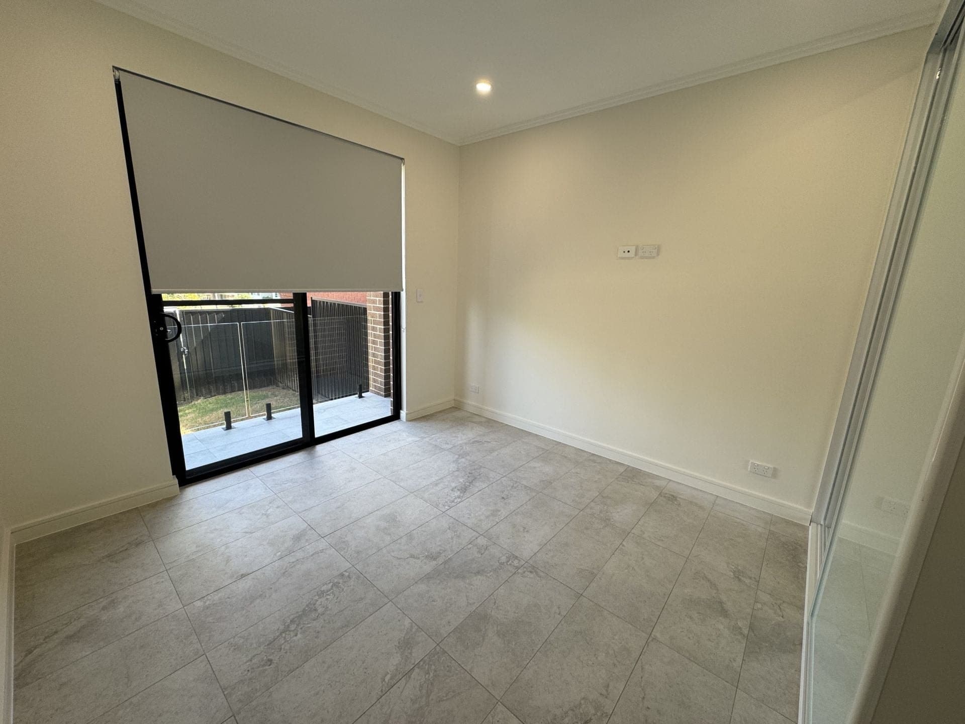 27A/1 Loddon Crescent, Campbelltown, Campbelltown - Thumbnail 6