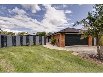 4 Norval Place, LANGWARRIN, Langwarrin - Image 1