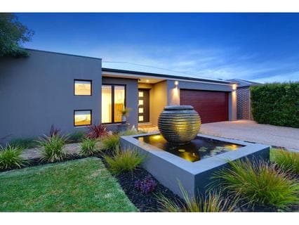 20 Marquis Avenue, MORNINGTON, Mornington - Thumbnail 2