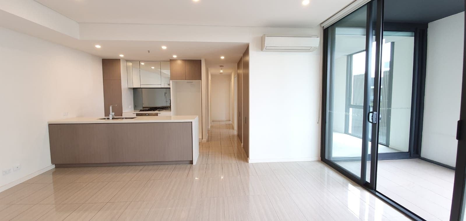 862/2 Cooper Place, Zetland, Zetland - Thumbnail 2