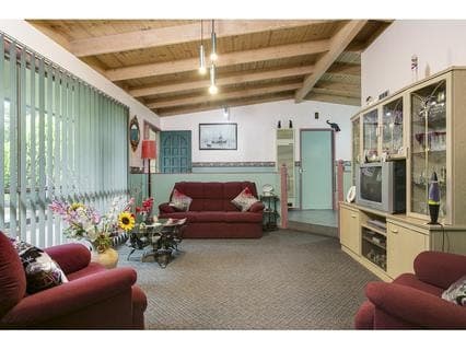 16 Carrathool Avenue, ROSEBUD, Rosebud - Thumbnail 7