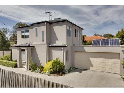 1/65 Strachans Road, Mornington - Image 1
