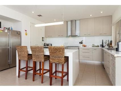 15 Kingsford Smith Court, SANDHURST, Sandhurst - Thumbnail 3