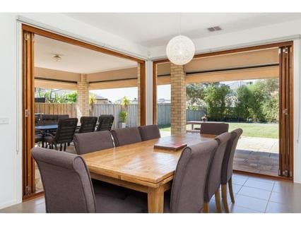 15 Kingsford Smith Court, SANDHURST, Sandhurst - Thumbnail 5