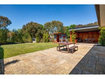 15 Kingsford Smith Court, SANDHURST, Sandhurst - Thumbnail 6