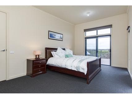 36 Kathleen Crescent, Mornington - Thumbnail 8