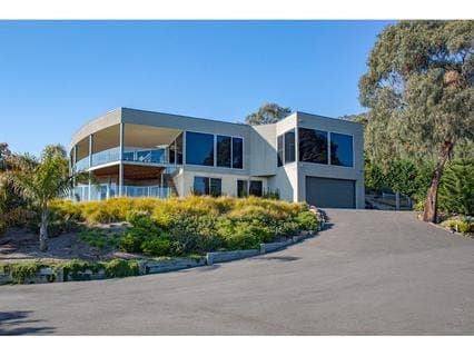 32 Bracken Ridge, DROMANA, Dromana - Image 1