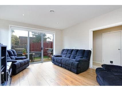 3/7 Hunter Street, MORNINGTON, Mornington - Thumbnail 2