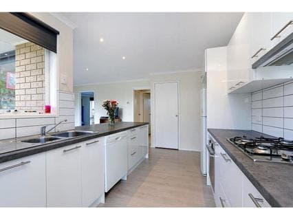 14 Owen Court, Somerville - Thumbnail 5