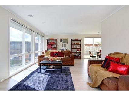 14 Owen Court, Somerville - Thumbnail 8