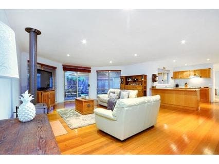 2 Aimee Court, MORNINGTON, Mornington - Thumbnail 5