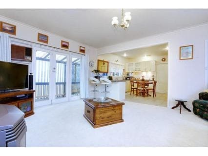 815A Nepean Highway, MORNINGTON, Mornington - Thumbnail 5