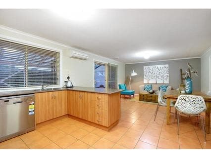 45 Killingholme Drive, MORNINGTON, Mornington - Thumbnail 4