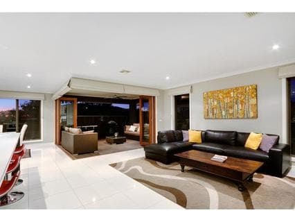 10 River Gum Place, SANDHURST, Sandhurst - Thumbnail 6
