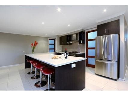 10 River Gum Place, SANDHURST, Sandhurst - Thumbnail 7