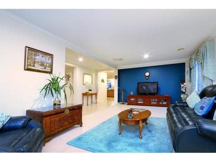78 Rangeview Drive, SKYE, Skye - Thumbnail 2