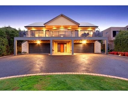 4 Thames Place, MOUNT MARTHA, Mount Martha - Image 1
