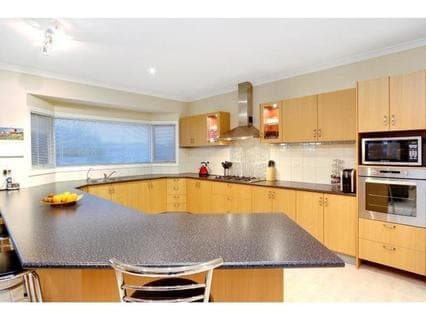 33 Serenity Way, MORNINGTON, Mornington - Thumbnail 4