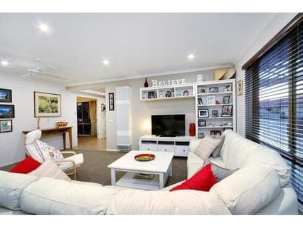 18 Paperbark Drive, MOUNT MARTHA, Mount Martha - Thumbnail 4