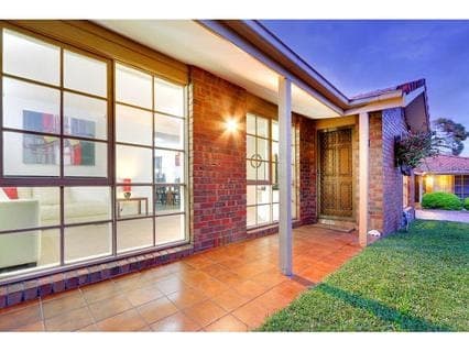 4/11 King Georges Avenue, MORNINGTON, Mornington - Image 1